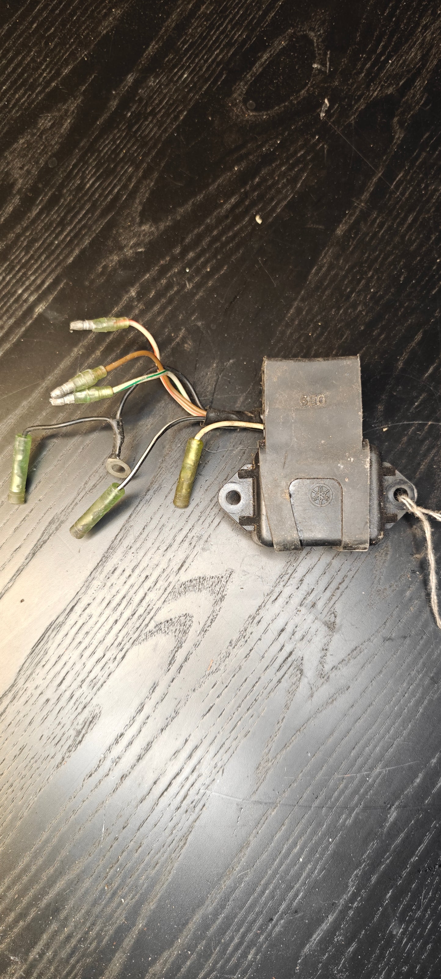 Cdi box yamaha 6e0-85540-71