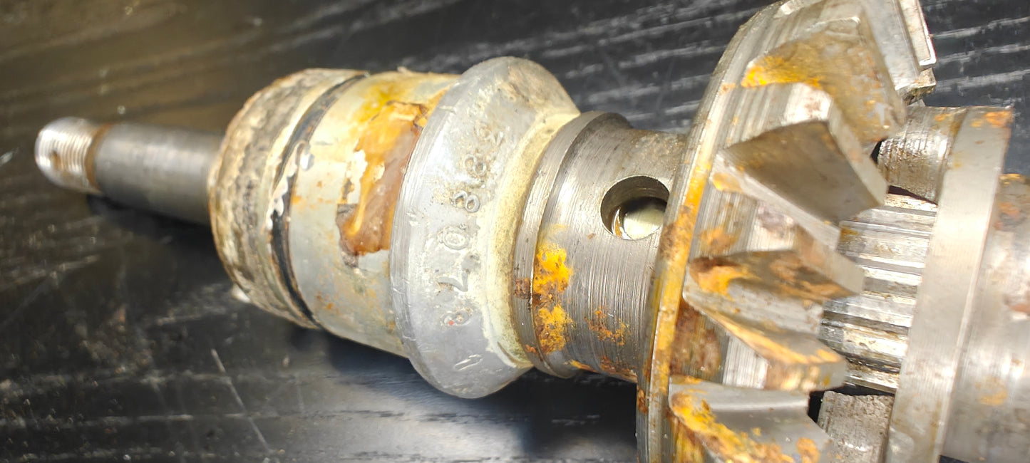 Propelleraxel Johnson Evinrude