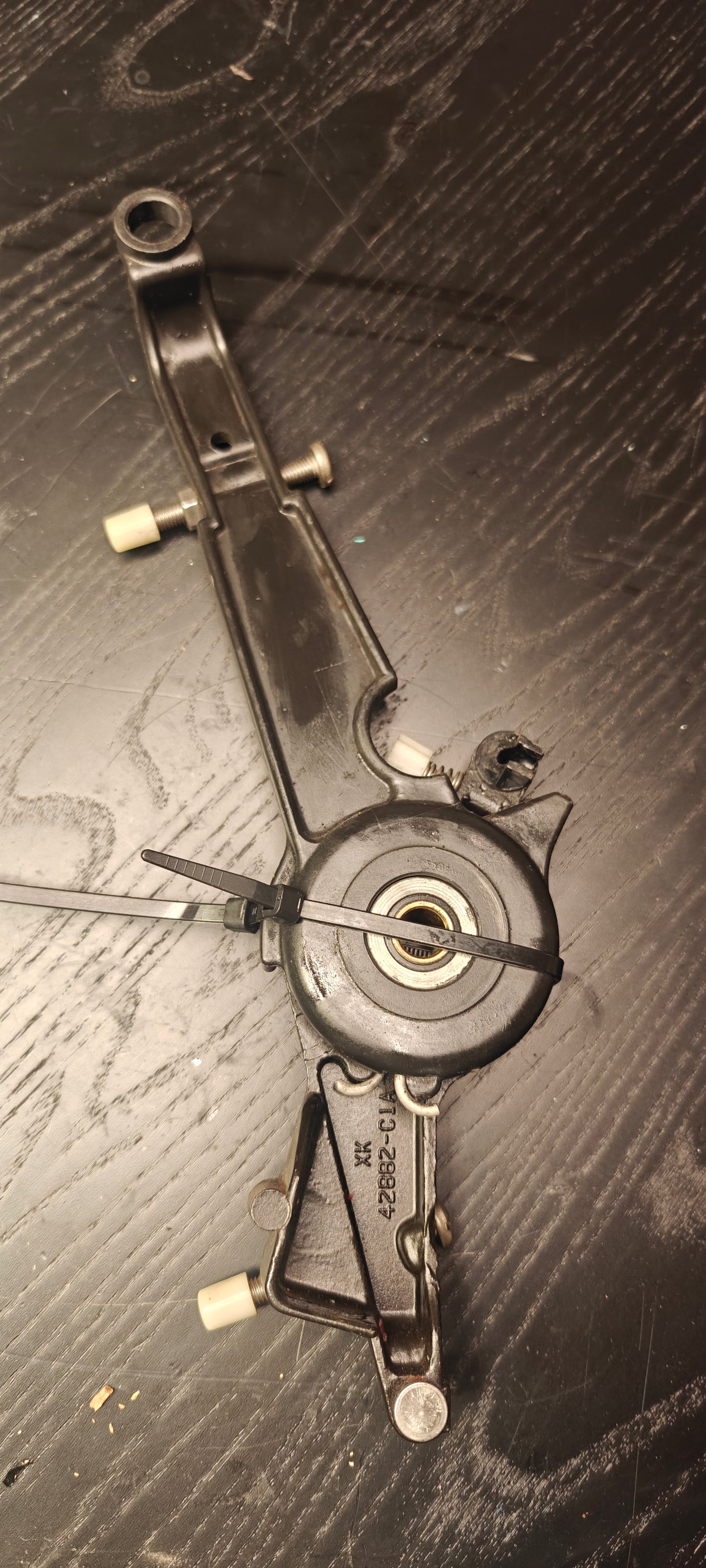 Gasarm mercury 42882-C1A