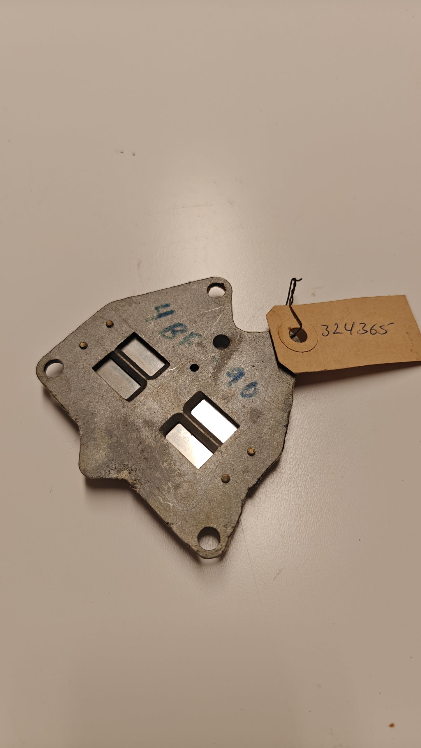 Reed ventiler omc 0322927