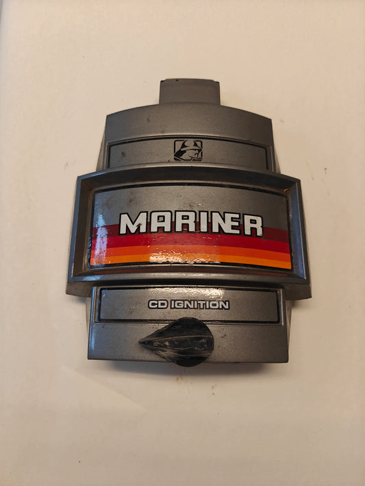 Sköld motorkåpa mariner