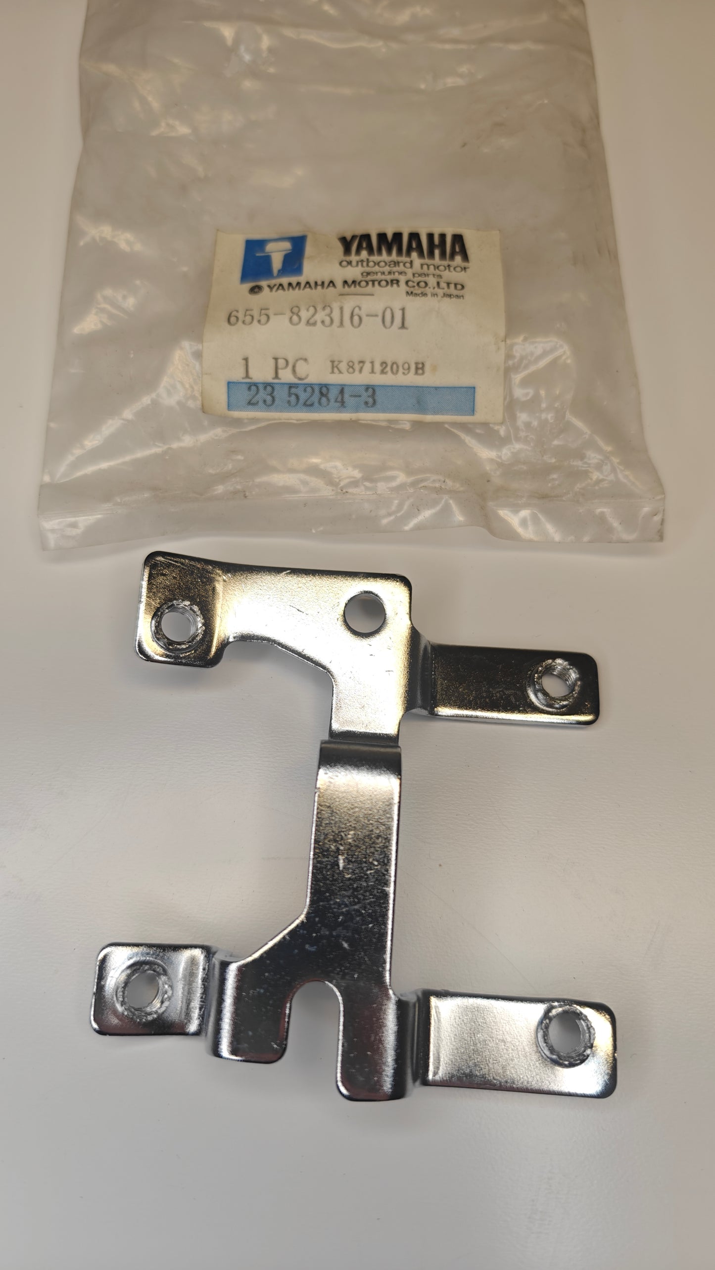 Bracket yamaha 655-82316-01