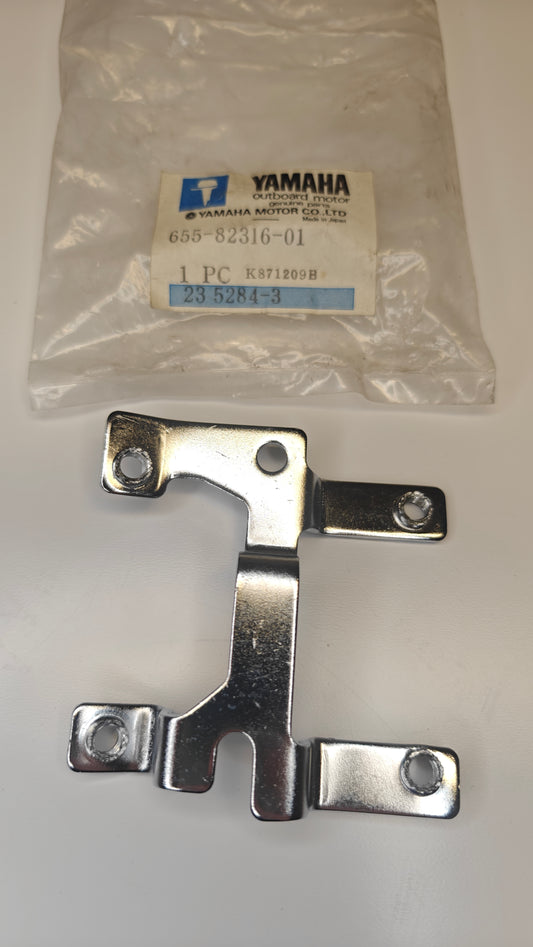 Bracket yamaha 655-82316-01