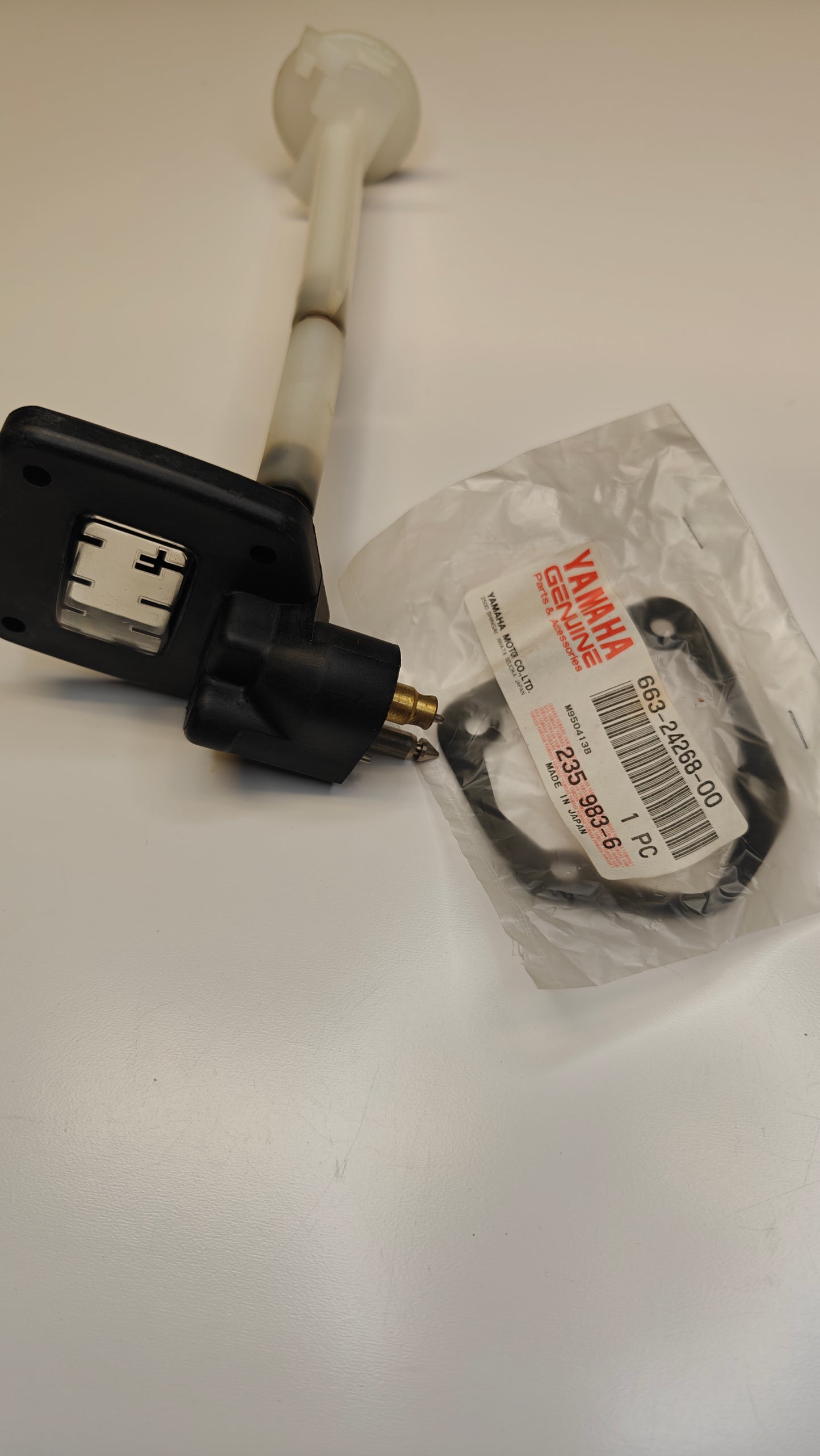 Tankanslutning yamaha 6Y1-24260-09