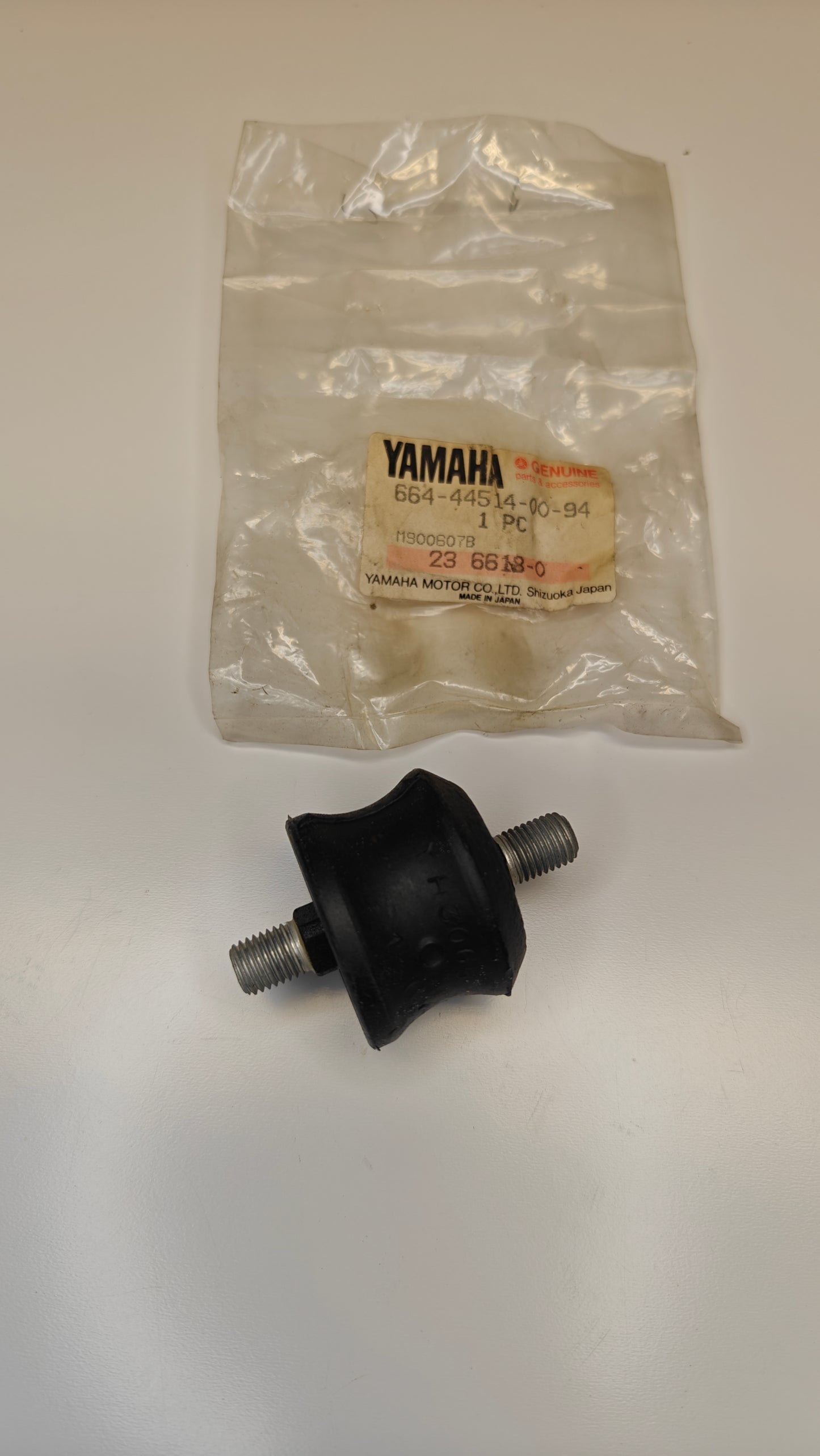 Vibrationsdämpare Yamaha 664-44514-00-94