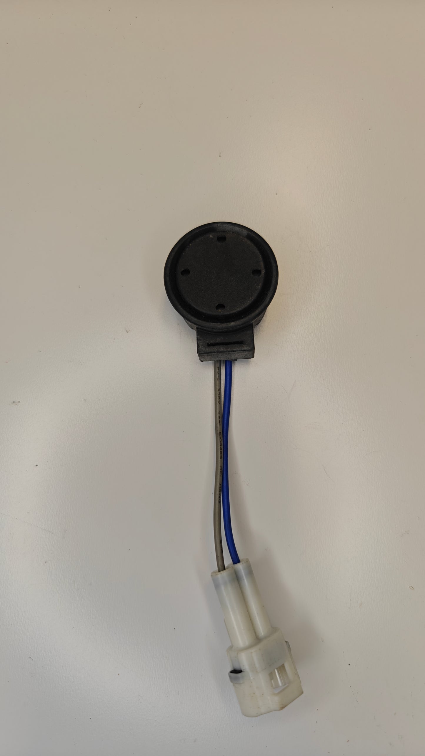 Summer Suzuki 38500-93J90